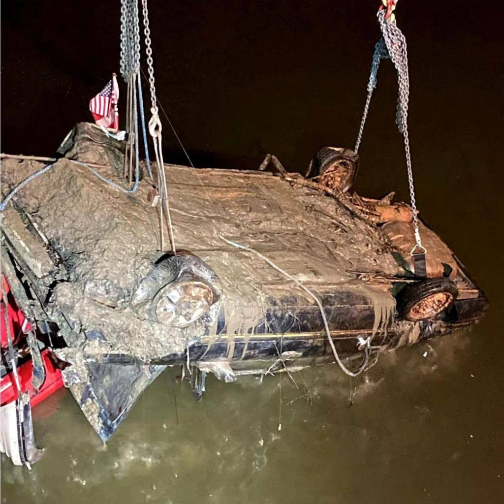 Car Of Mom Who Vanished 23 Years Ago Found With Heartbreaking Evidence