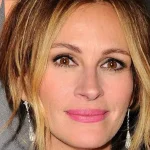 Julia Roberts: Enjoying a Well-Deserved Getaway!